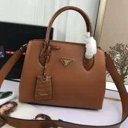 prada aaa qualite sac a main  pour femme s_122a56b